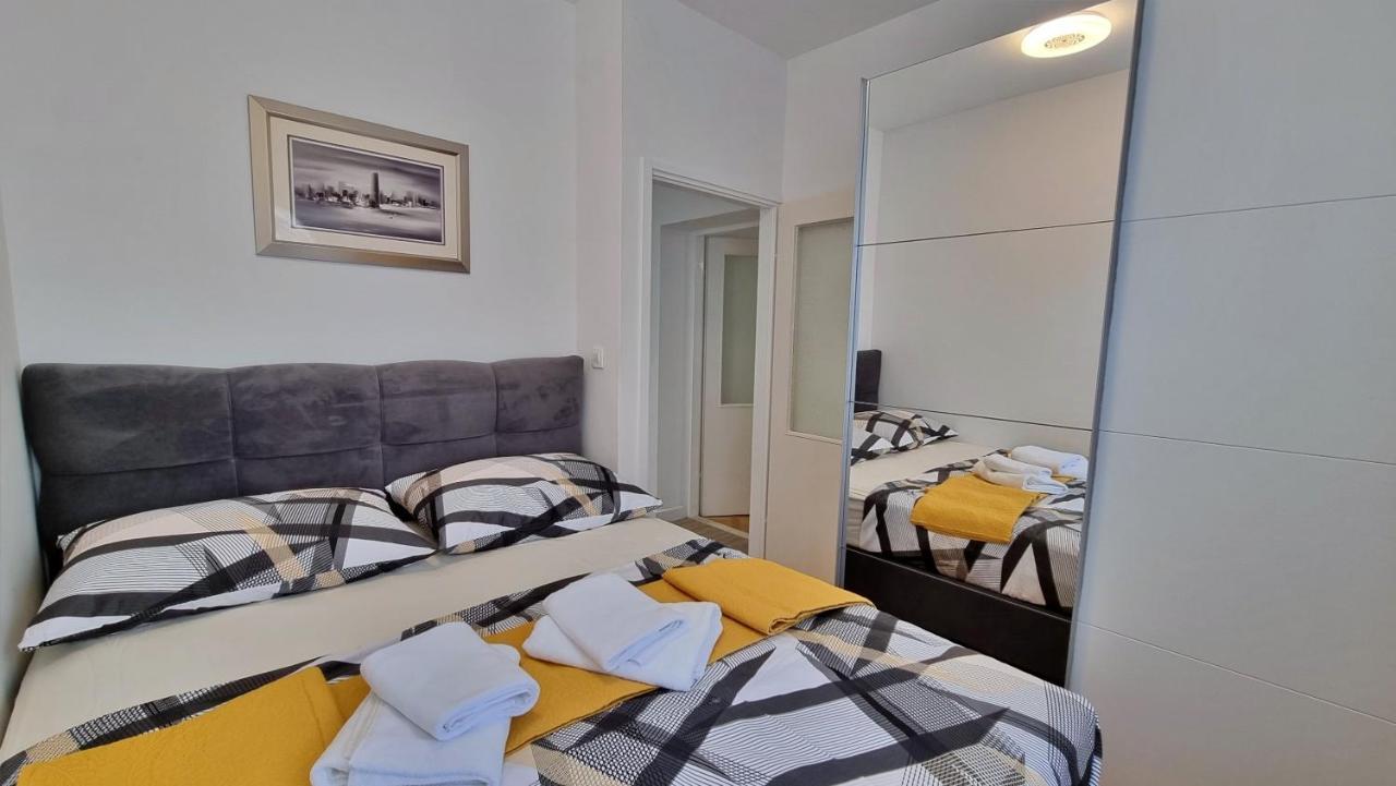Apartment Hana Омиш Экстерьер фото