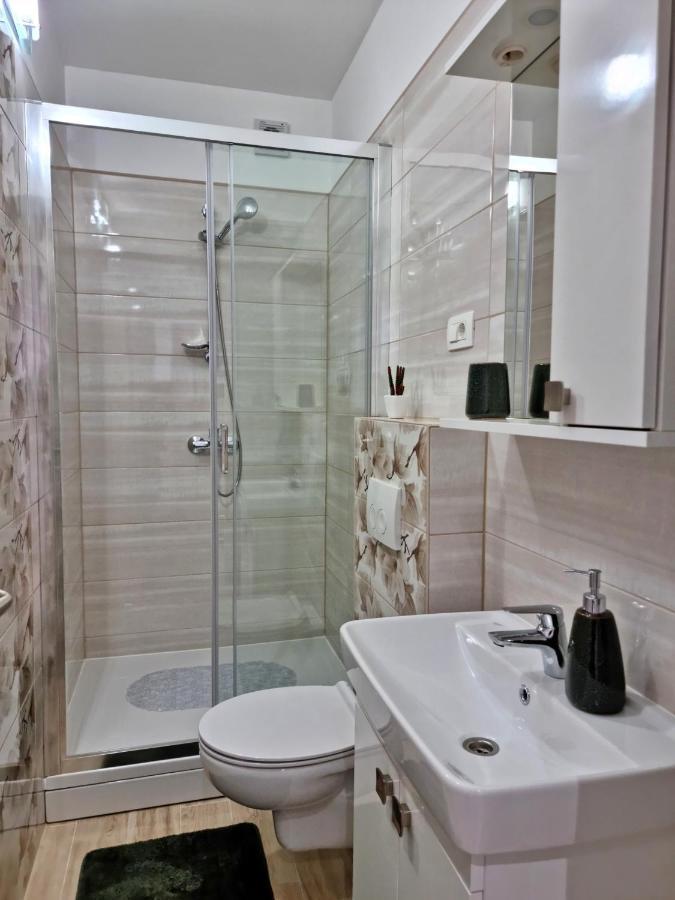 Apartment Hana Омиш Экстерьер фото